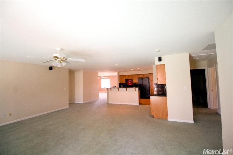 937 Travaille Way, Ripon, CA 95366 photo 8