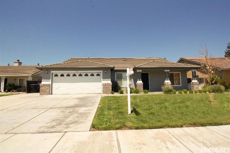 937 Travaille Way, Ripon, CA 95366 photo 1