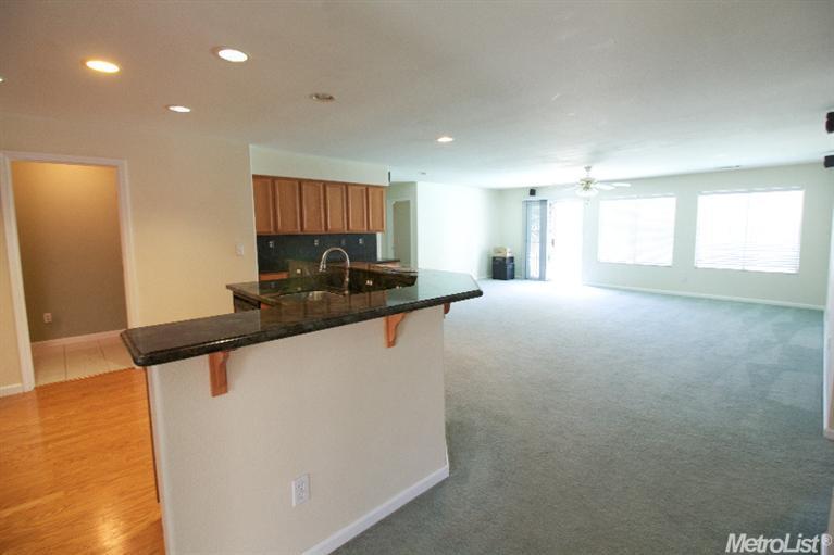 937 Travaille Way, Ripon, CA 95366 photo 6