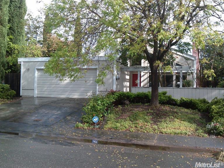 1821 Humboldt, Davis, CA 95616 photo 1