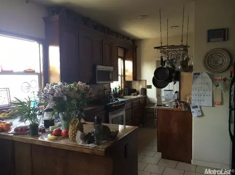 1310 O St, Lathrop, CA 95330 photo 10