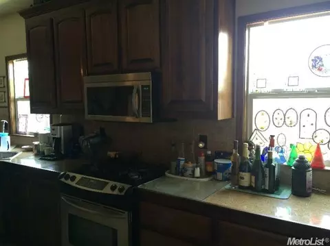 1310 O St, Lathrop, CA 95330 photo 11