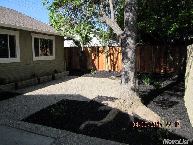 924 Edmonton, Modesto, CA 95356 photo 2
