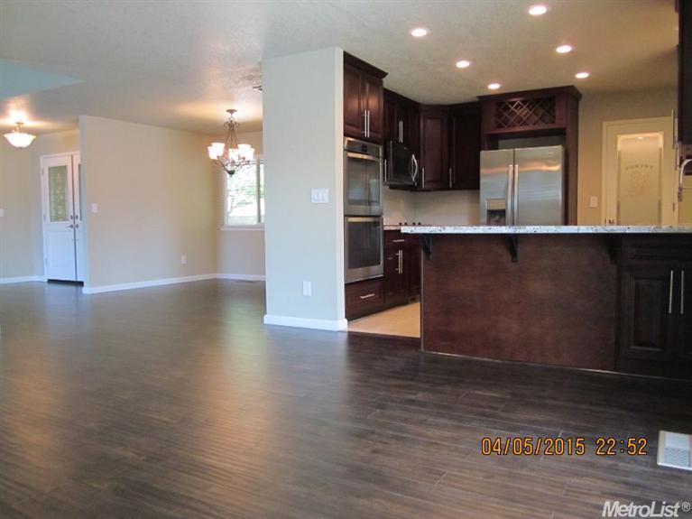 924 Edmonton, Modesto, CA 95356 photo 8