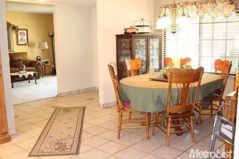 2454 Brookdale Dr, Merced, CA 95340 photo 5