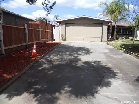 1649 Tonilane, Modesto, CA 95351 photo 3