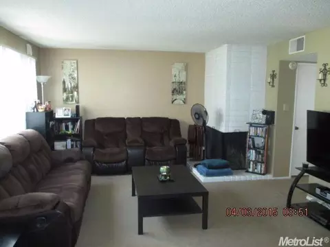 2704 El Pasado Dr, Modesto, CA 95354 photo 4
