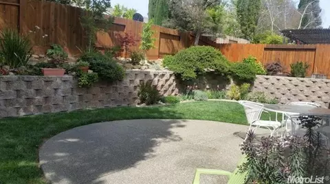 111 Farham Dr, Folsom, CA 95630 photo 21