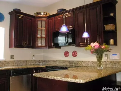 9220 Pershing Ave, Orangevale, CA 95662 photo 4