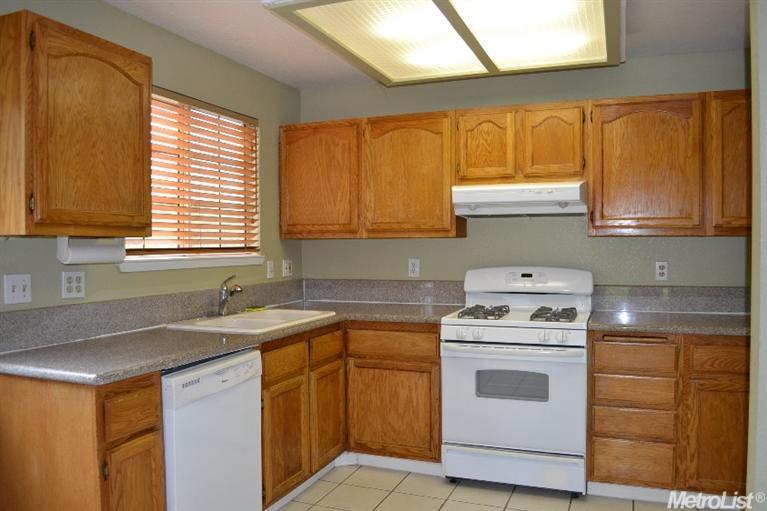 6300 Lincoln Ave, Carmichael, CA 95608 photo 2