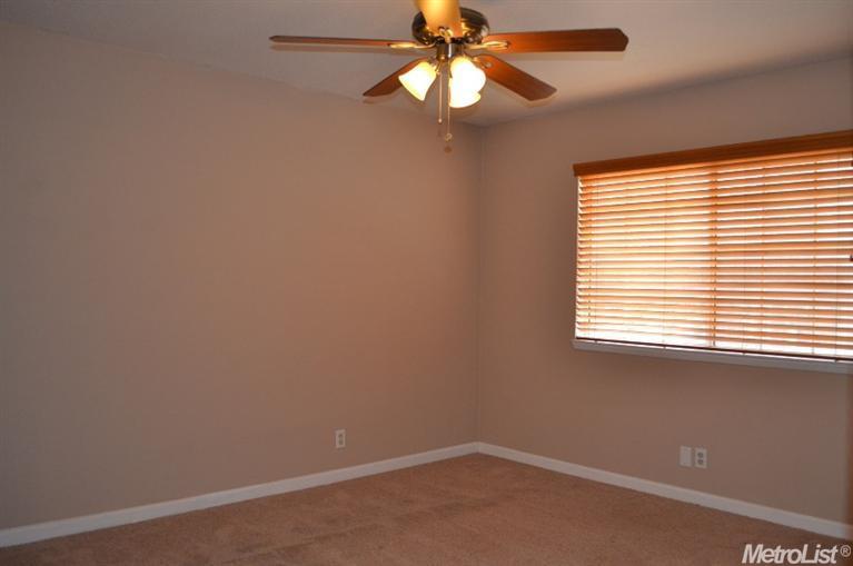 6300 Lincoln Ave, Carmichael, CA 95608 photo 11