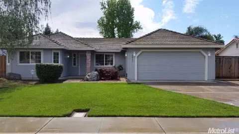 2925 Parker Dr, Merced, CA 95348 photo 1