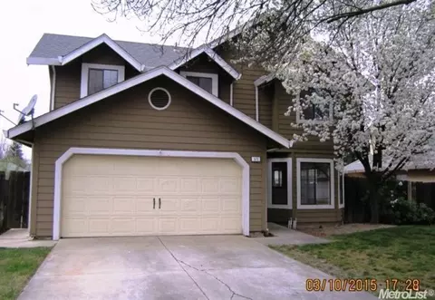 573 Clover Ave, Patterson, CA 95363 photo 1