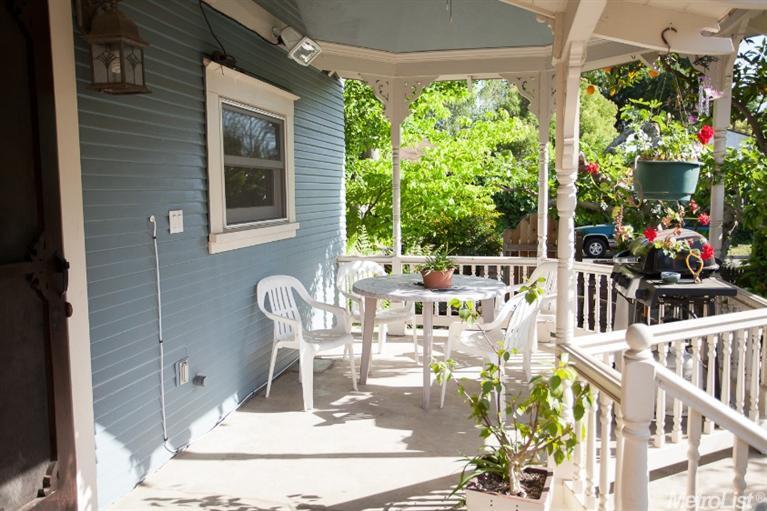 203 Park Ave, Modesto, CA 95354 photo 2