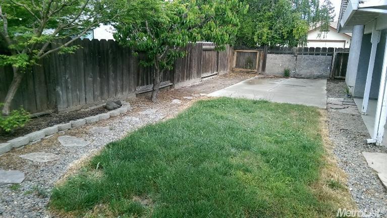 4041 Gagos Dr, Modesto, CA 95356 photo 16