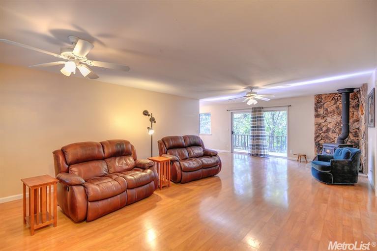 5915 Silverleaf Dr, Foresthill, CA 95631 photo 5