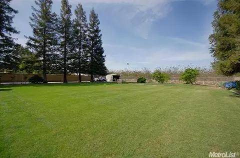 241 Nebraska Ave, Modesto, CA 95358 photo 24