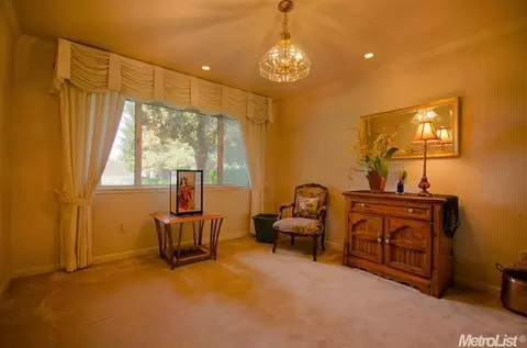 241 Nebraska Ave, Modesto, CA 95358 photo 13