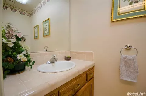 241 Nebraska Ave, Modesto, CA 95358 photo 16