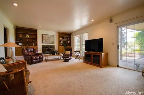 241 Nebraska Ave, Modesto, CA 95358 photo 12