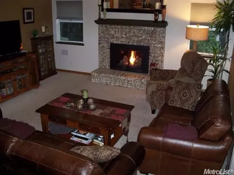 4921 Charter Rd, Rocklin, CA 95765 photo 3