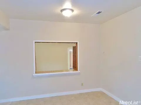 208 Emerson Ave, Modesto, CA 95350 photo 6