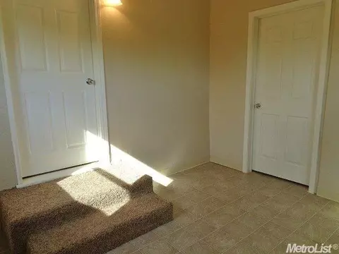 208 Emerson Ave, Modesto, CA 95350 photo 12