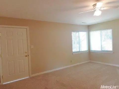 208 Emerson Ave, Modesto, CA 95350 photo 3