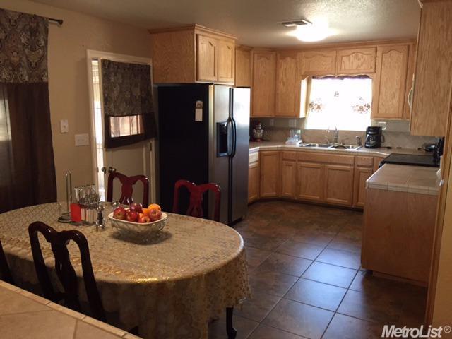 2595 Mcelvaney Ave, Merced, CA 95341 photo 6