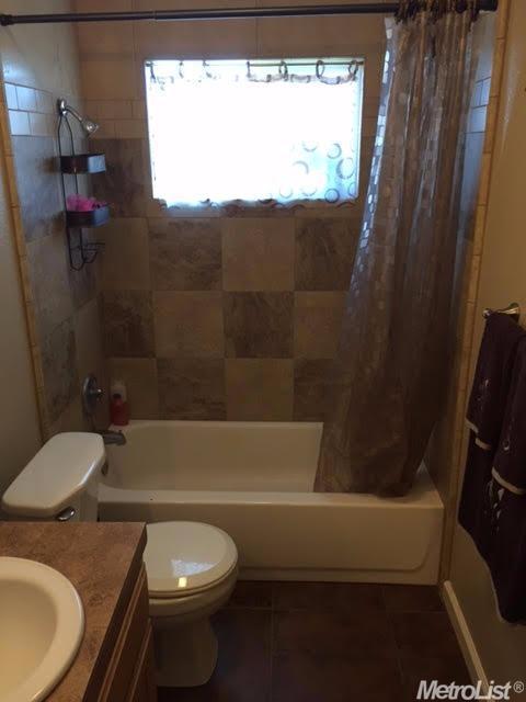 2595 Mcelvaney Ave, Merced, CA 95341 photo 9