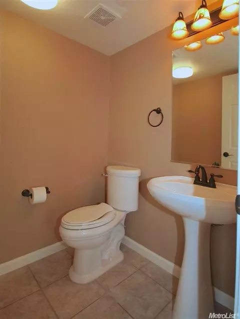 321 Mette Ct, Folsom, CA 95630 photo 10