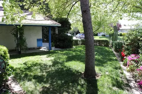 1580 Mcdermott Dr, Tracy, CA 95376 photo 2