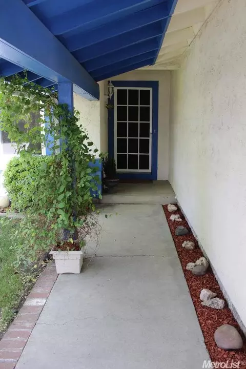 1580 Mcdermott Dr, Tracy, CA 95376 photo 4
