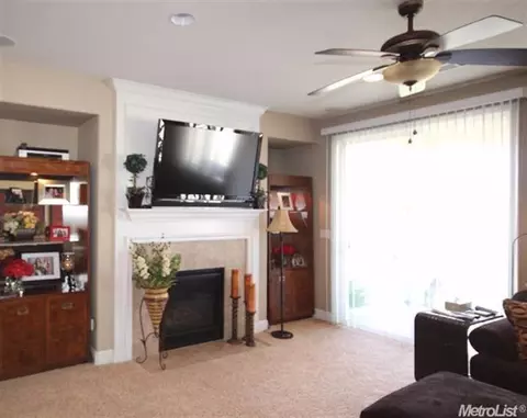 2377 Shadow Berry Dr, Manteca, CA 95336 photo 6