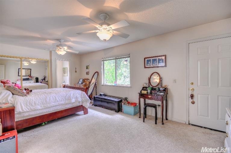 3604 Azell Rd, Carmichael, CA 95608 photo 14