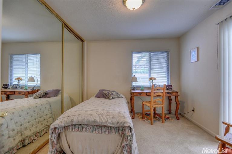 3604 Azell Rd, Carmichael, CA 95608 photo 15