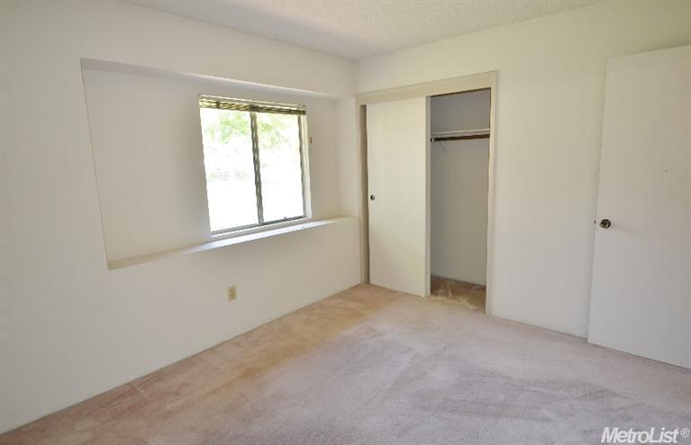 6004 Helva Ln, Carmichael, CA 95608 photo 14