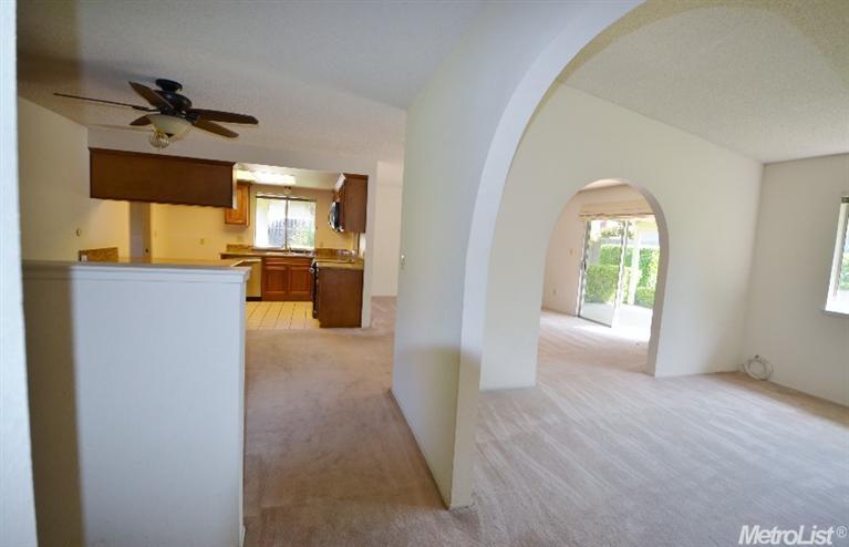 6004 Helva Ln, Carmichael, CA 95608 photo 5