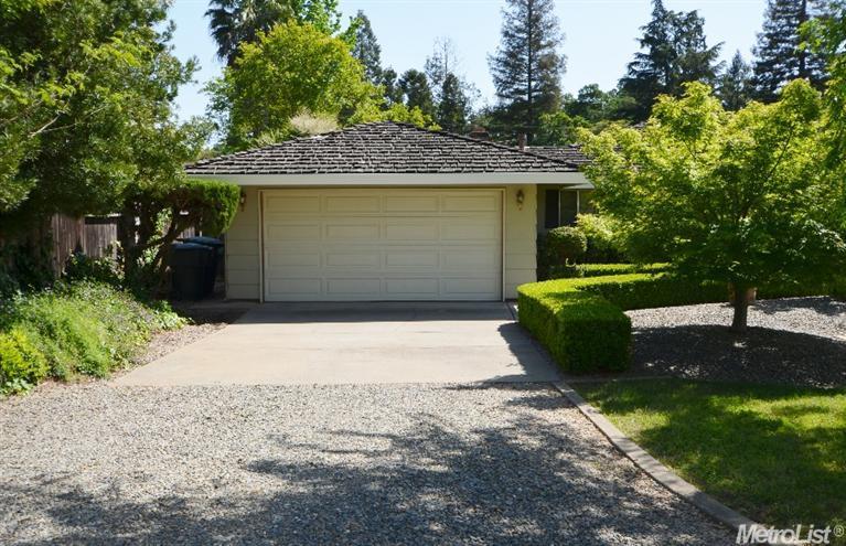 6004 Helva Ln, Carmichael, CA 95608 photo 3