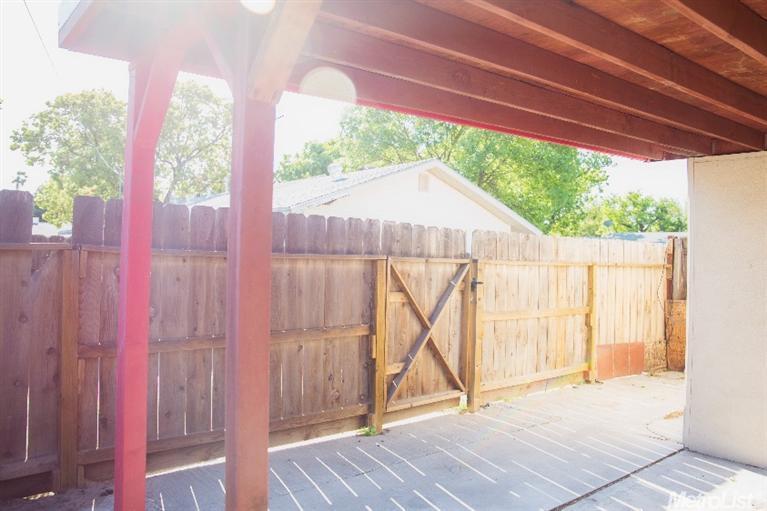 1101 Multnomah Dr, Modesto, CA 95350 photo 7