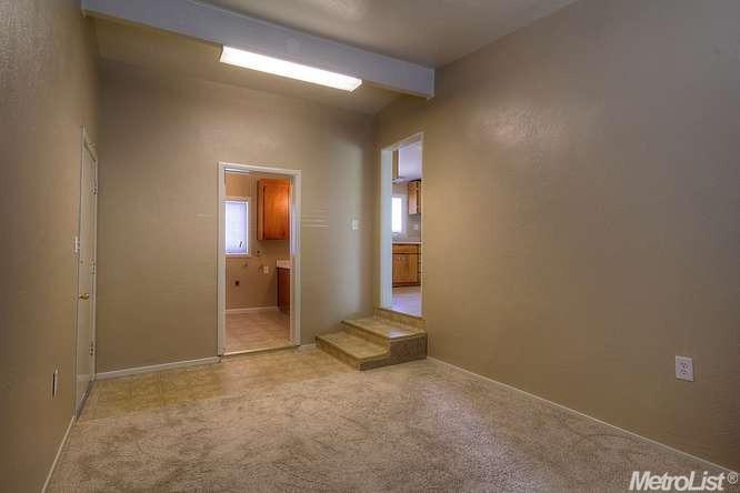 914 Elmo Ct, Manteca, CA 95336 photo 7