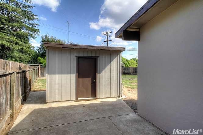 914 Elmo Ct, Manteca, CA 95336 photo 18