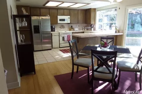 6501 Skyview Dr, Orangevale, CA 95662 photo 3