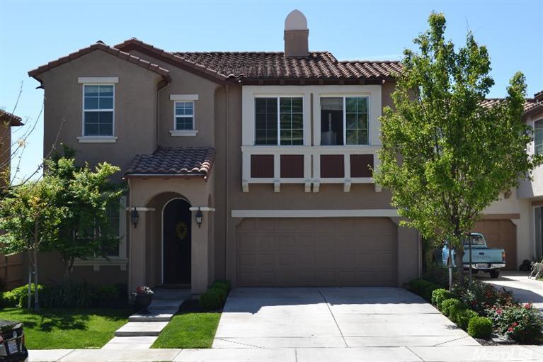 1240 Harvest Dr, Turlock, CA 95382 photo 1