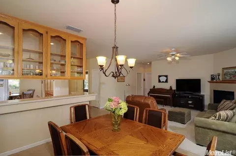 363 Caples Dr, Folsom, CA 95630 photo 8