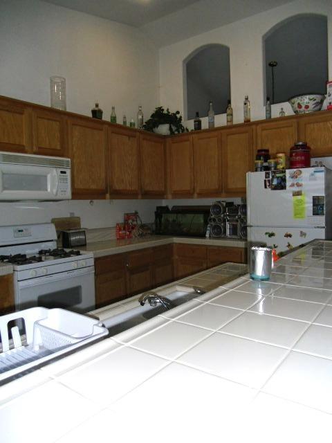 1054 Schadeck St, Manteca, CA 95336 photo 14