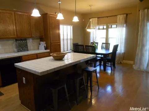 6325 Leaflet Ln, Hughson, CA 95326 photo 4