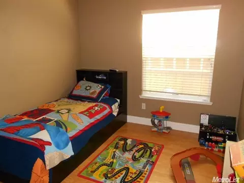 6325 Leaflet Ln, Hughson, CA 95326 photo 8