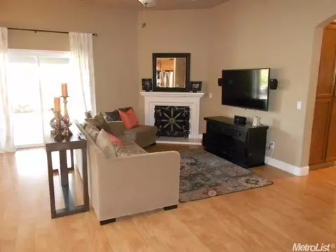 6325 Leaflet Ln, Hughson, CA 95326 photo 6