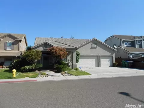 6325 Leaflet Ln, Hughson, CA 95326 photo 1